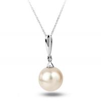 Elegantní perlový přívěsek s diamantem Joeline