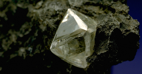 Jak staré jsou diamanty?