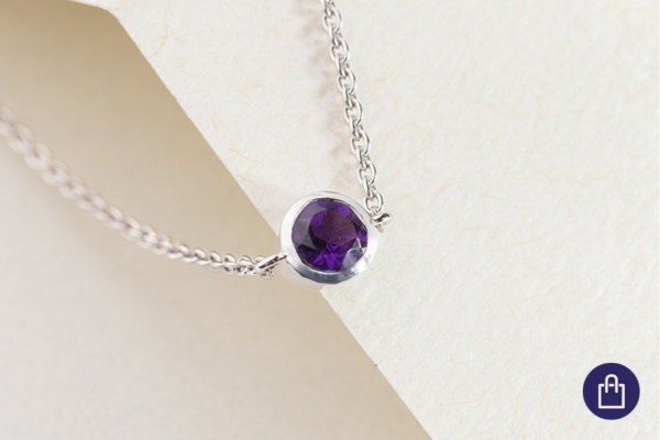 Ametystový šperk pro znamení Psa