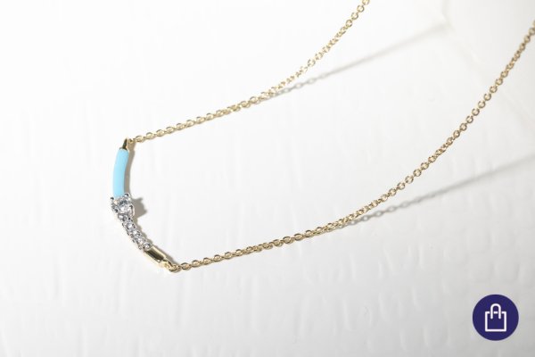 Modrý keramický náhrdelník s diamanty