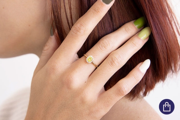 Prsten se žlutým diamantem