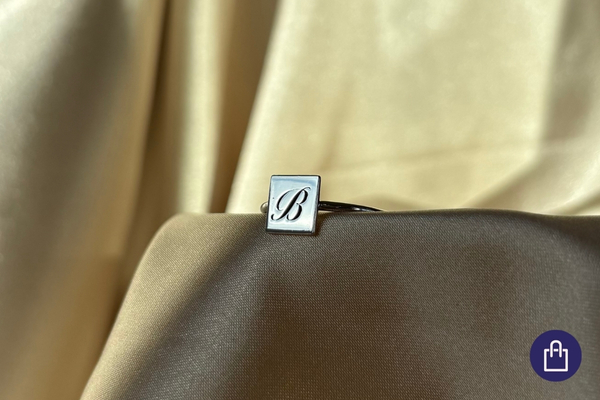 Personalizované prsteny s písmenky