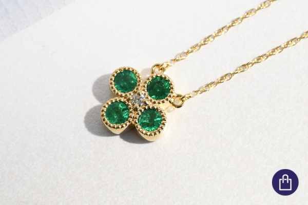 Smaragdový šperk pro znamení Krysy