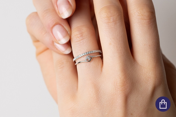 Stříbrný prstýnek