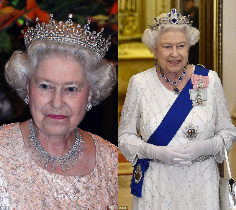 Alžběta II. a její korunky