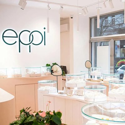 Prodejna Eppi v prostorech kina Evald na Národní 28