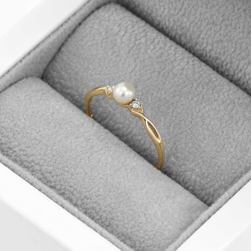 Stříbrný elegantní prsten s perlou a lab-grown diamanty Margaux 104460