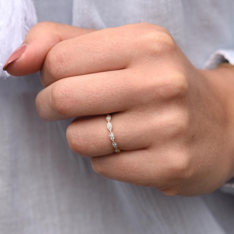 Stříbrný něžný eternity prsten s lab-grown diamanty Talita 104730