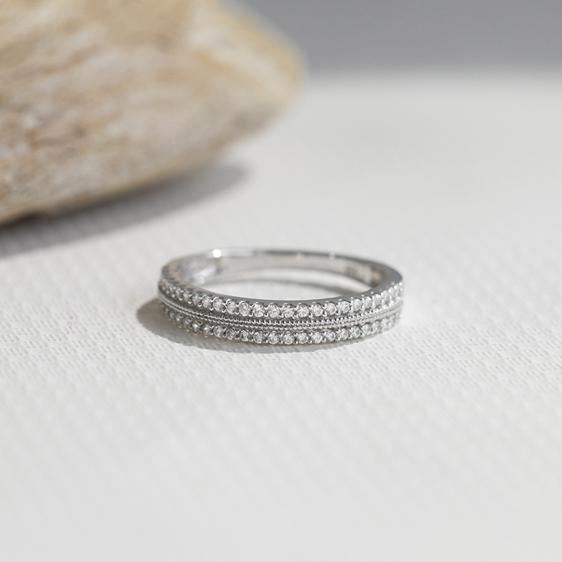 Elegantní diamantový eternity prsten Bradley 112190