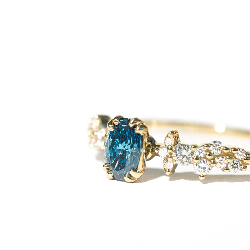 Zásnubní prsten s 0.32ct IGI certifikovaným modrým lab-grown diamantem Mica 127220