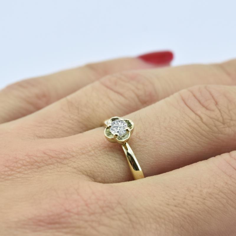 Zlatý zásnubní prsten 17260