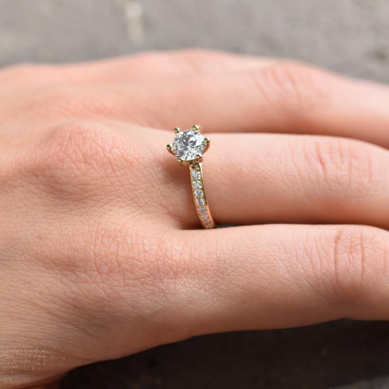 Prsten s diamanty 20670
