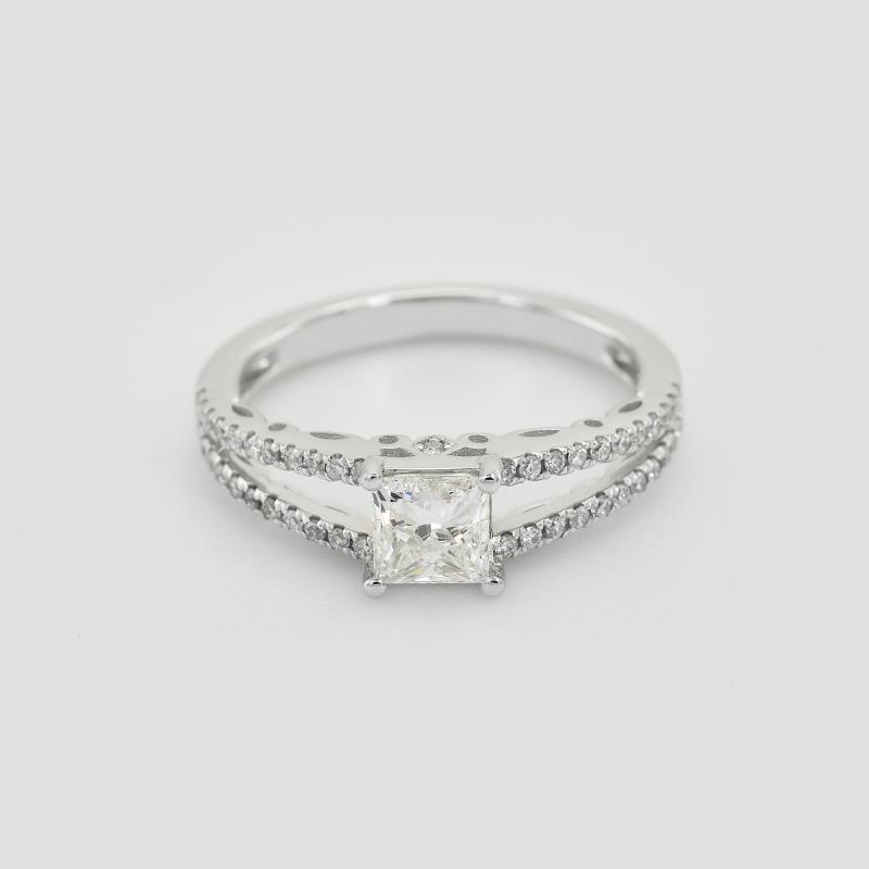 Diamantový zásnubní prsten 27110
