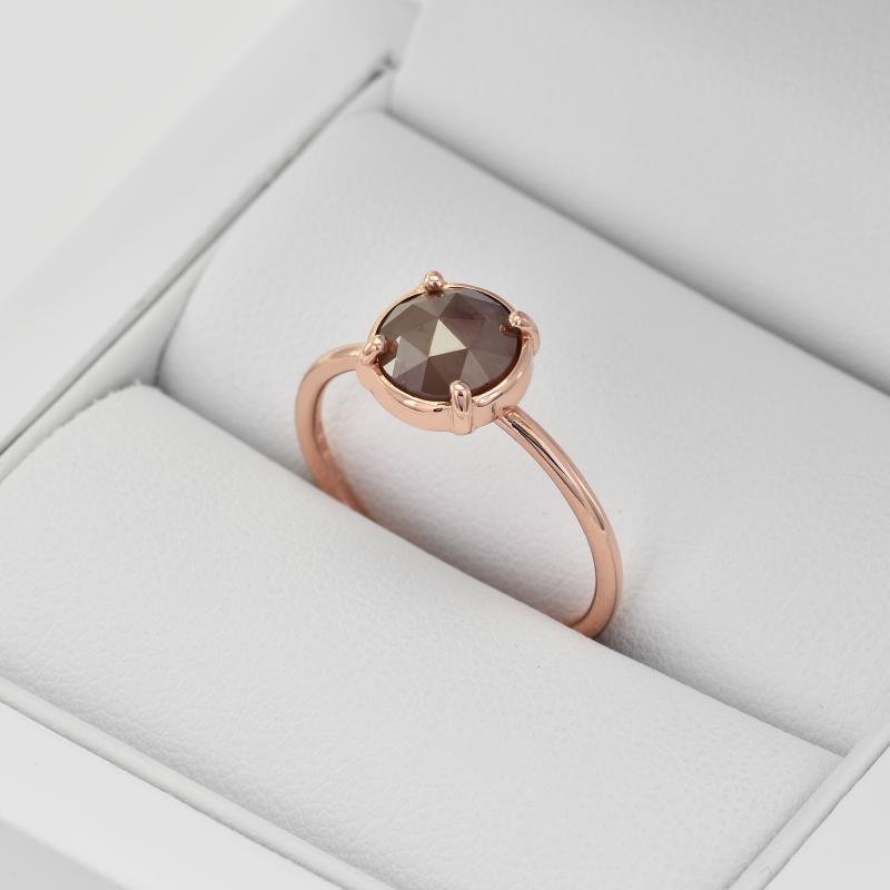 Zlatý prsten s hnědým diamantem