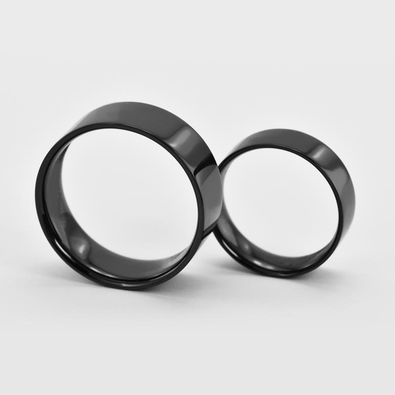 Ploché prsteny s černým ruténiem 35060