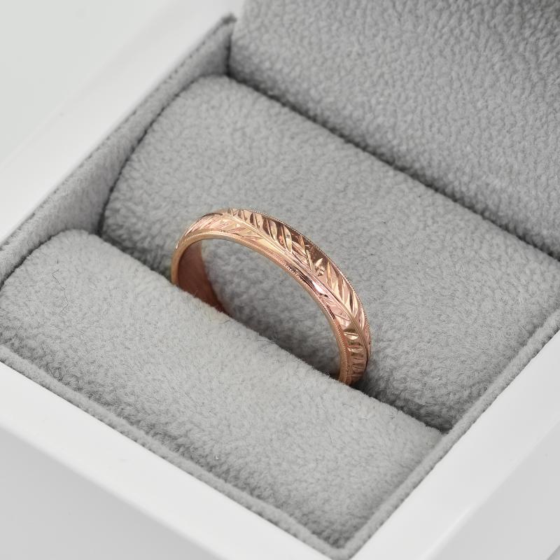 Zlatý prsten s gravírem 40430