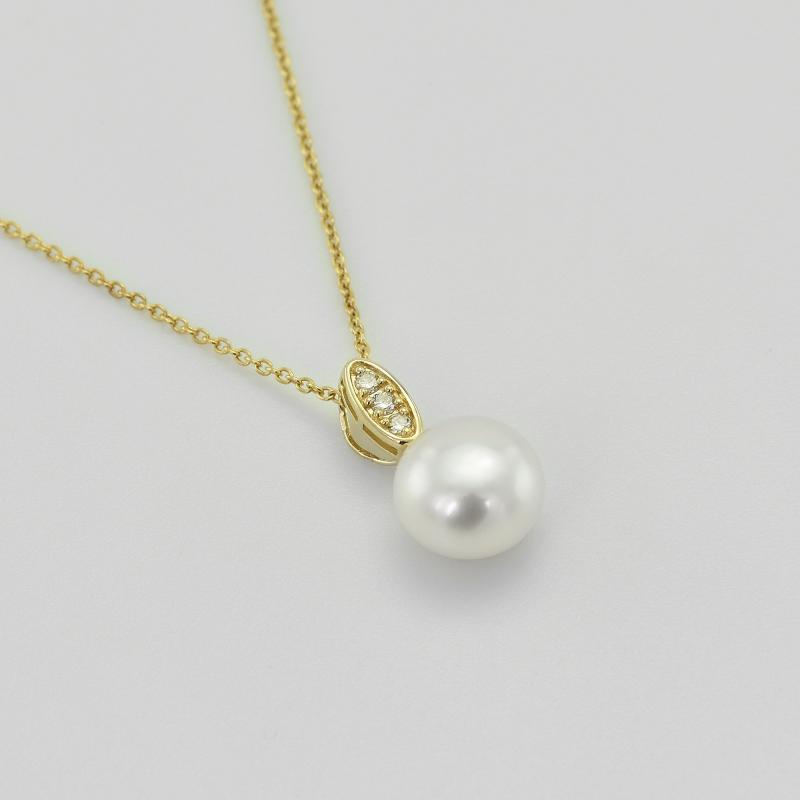 Diamantový náhrdelník s perlou a diamanty 43040