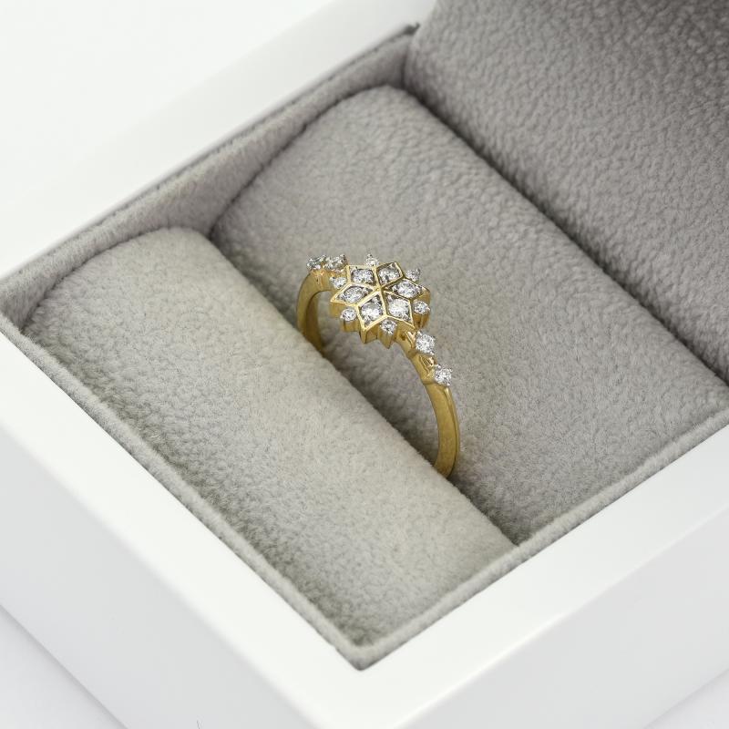 Zlatý prsten s diamanty 48310