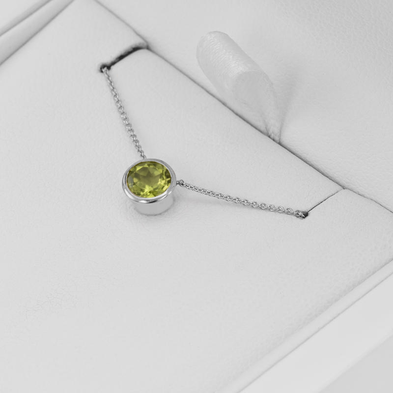 Platinový náhrdelník s olivínem 71460