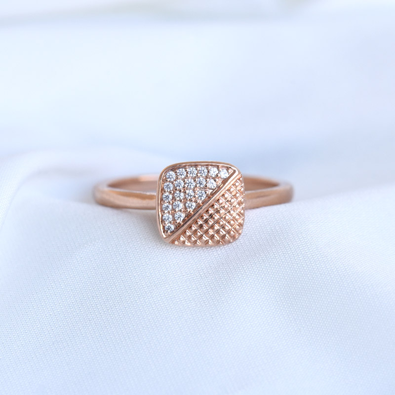 Diamantový prsten ze zlata 85330