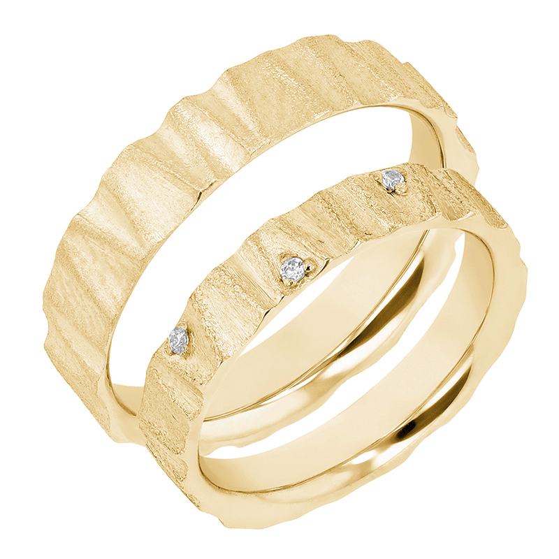 Zlaté tvarované prsteny s matným povrchem a diamanty Kristia 97800
