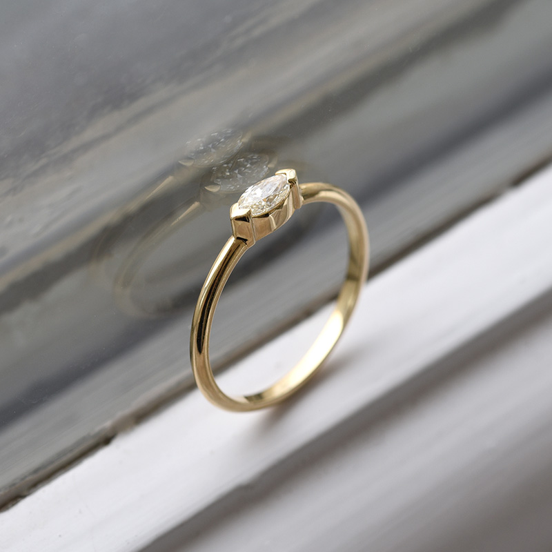 prsten s certifikovaným diamantem 100301