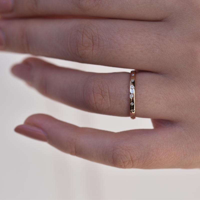 Zlatý eternity snubní prsten s lab-grown diamanty a komfortní pánský Miomi 133731