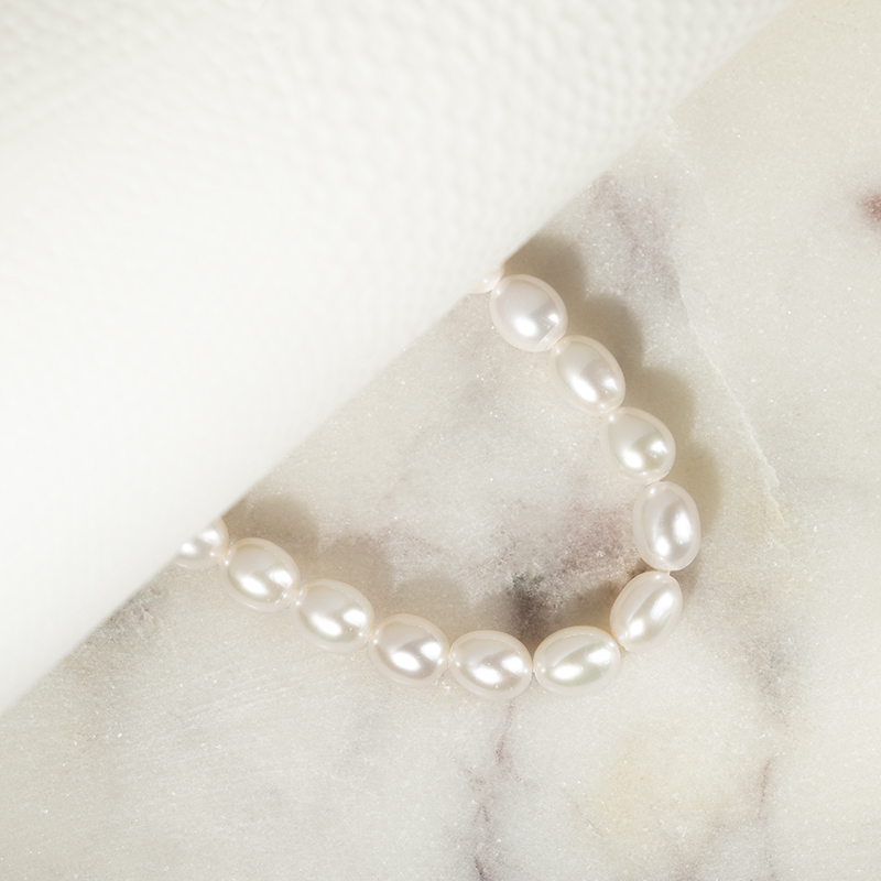 Stříbrný perlový náhrdelník Lucille 134691