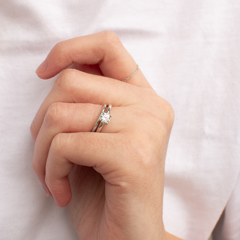 Diamantový zásnubní prsten Tien 136701