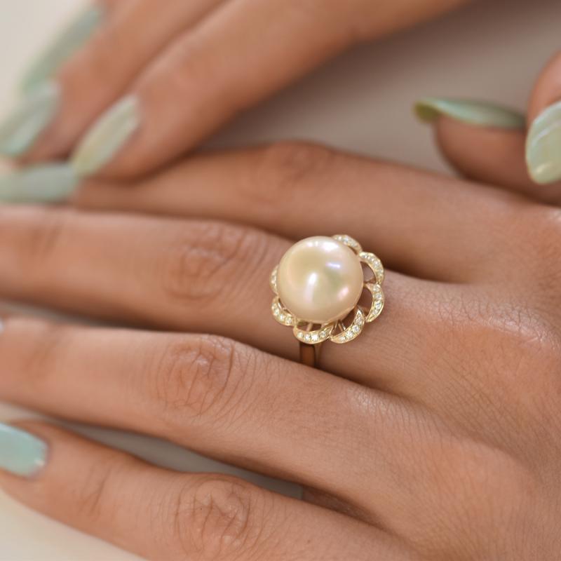Zlatý perlový prsten 20431