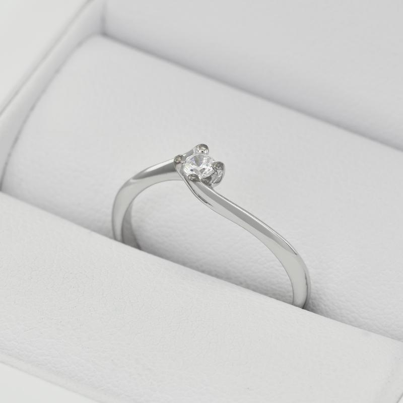 Zásnubní prsten s diamantem 25541