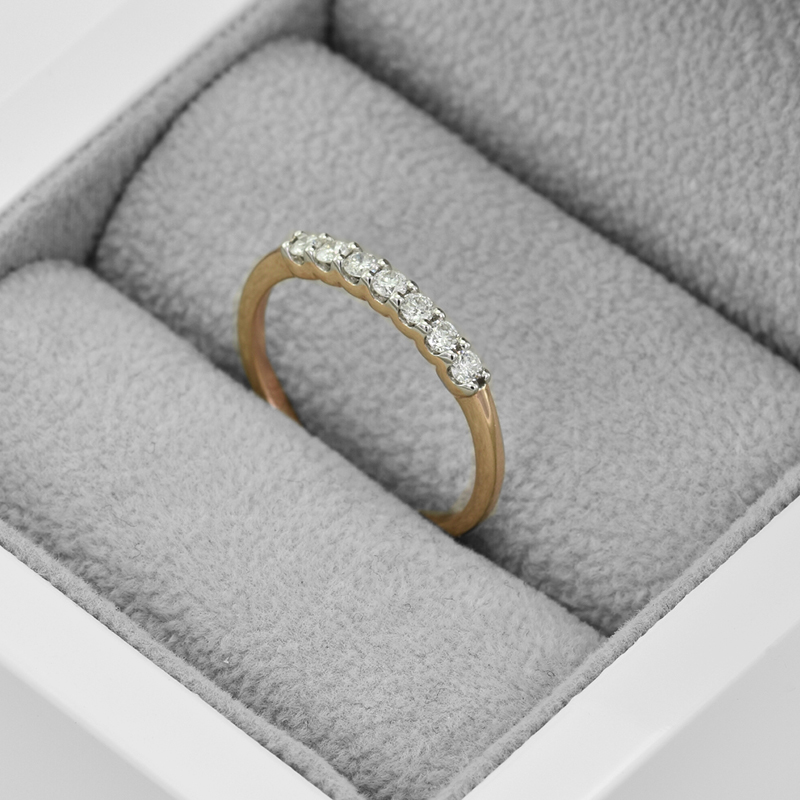 Diamantový prsten z růžového zlata 42151