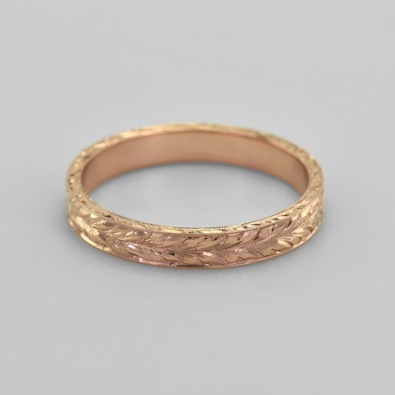 Zlatý snubní vintage prsten s gravírem 45401