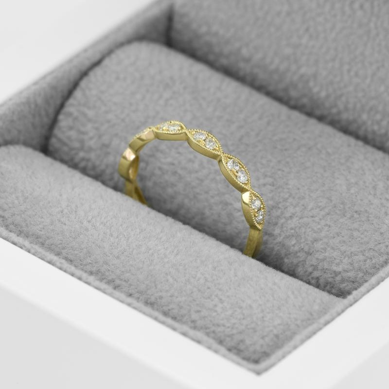 Zlatý diamantový eternity prsten 45561
