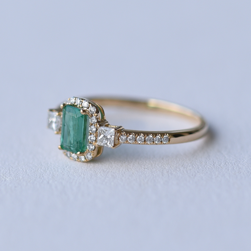 Zlatý prsten s emerald smaragdem 61891