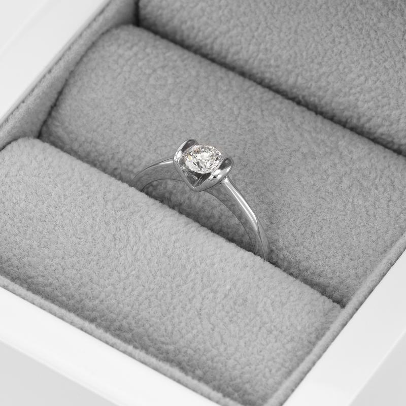 Diamantový zásnubní prsten 74071