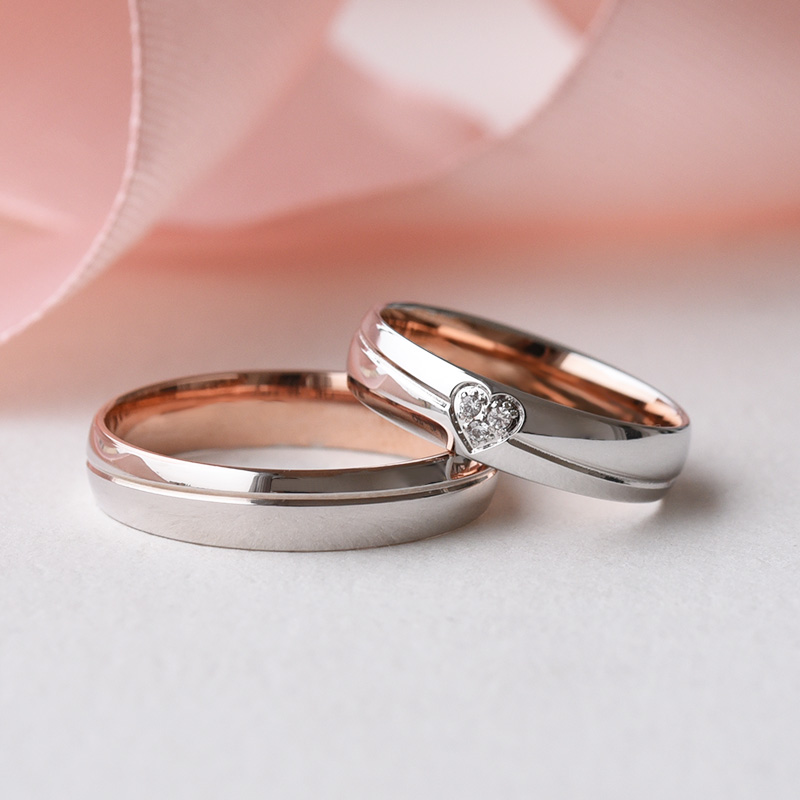 Romantické snubní prsteny ze zlata s diamanty 77191