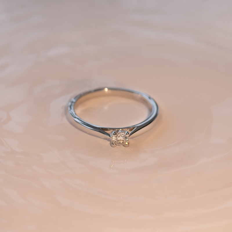 Zásnubní prsten s diamantem Jasapal 98381