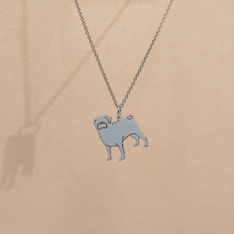 Stříbrný přívěsek ve tvaru psa s gravírem Pug 98571