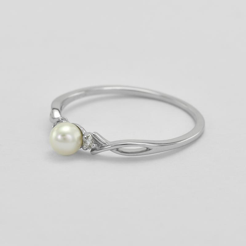 Stříbrný elegantní prsten s perlou a lab-grown diamanty Margaux 104452