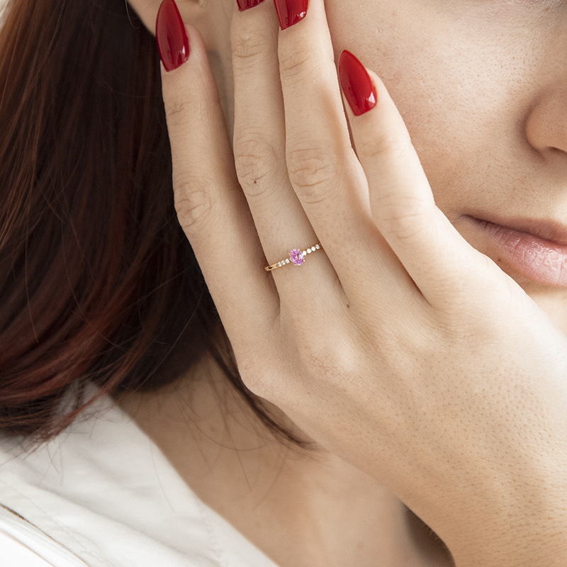 Zásnubní prsten s růžovým safírem a diamanty Terry 113312