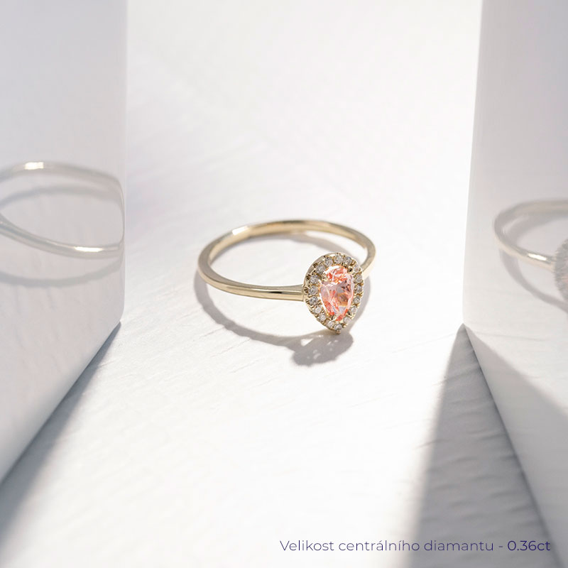 Zásnubní prsten s certifikovaným fancy pink lab-grown diamantem Simone 114132