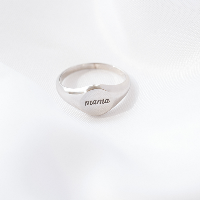 Pečetní prsten s gravírem Mama 119452