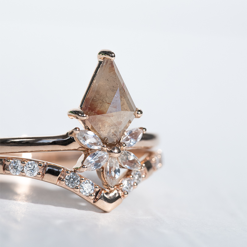 Vykrojený snubní prsten s lab-grown diamanty Patya 122672