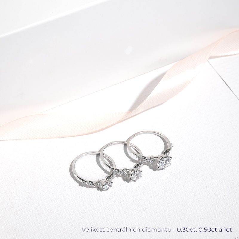 Zásnubní prsten s diamanty Carina 128032