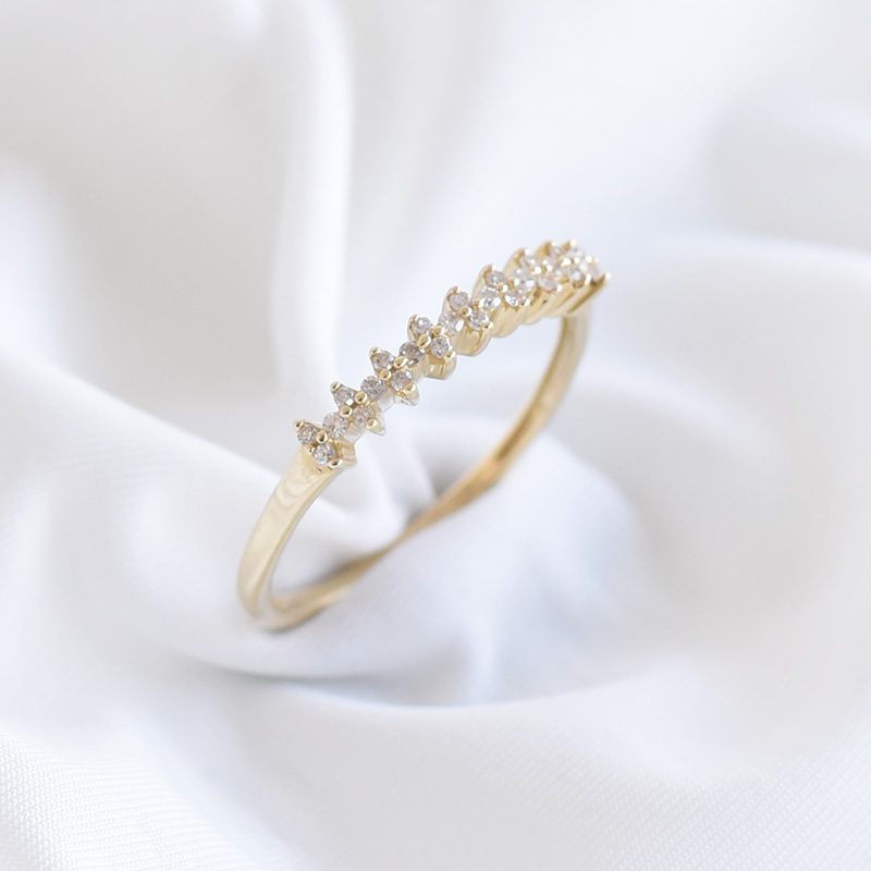 Romantický eternity prsten s moissanity Betsy 133552