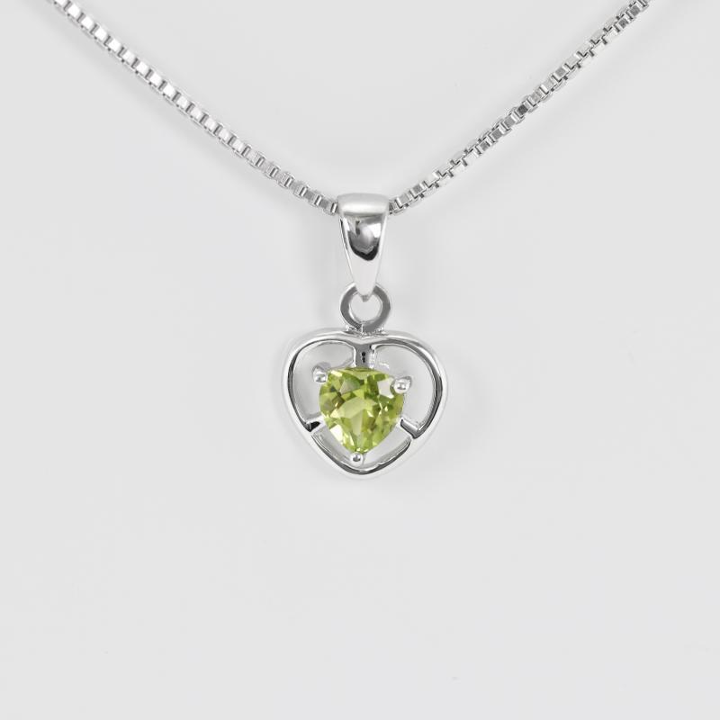 Olivínový srdíčkový náhrdelník 15542
