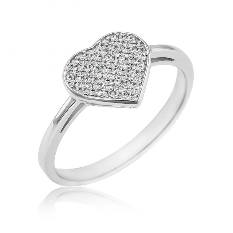 Zásnubní prsten s diamantovým srdcem Luena