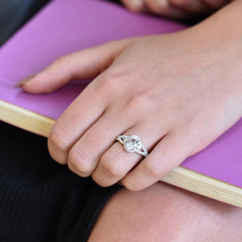 Stříbrný prsten s akvamarínem Huim 30832