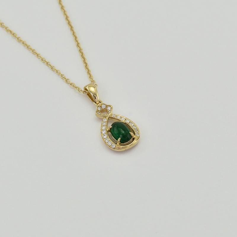 Smaragdový náhrdelník s diamanty